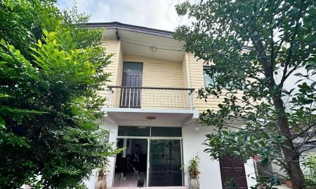 ขายที่ดิน - ที่ดิน 122 ตรว. มีบ้านและตึกแถว ตรงข้ามรร.ทวีธาภิเษก ใกล้รพ.ศิริราช และวัดอรุณ