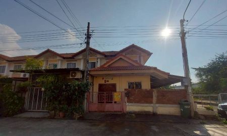 ขายทาวน์เฮาส์ - ขายบ้าน 2 ชั้น หลังมุม หมู่บ้านพฤกษา38 ถนนบางกรวย-ไทรน้อย