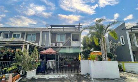 ขายทาวน์เฮาส์ - ทาวน์เฮ้าส์ 2 ชั้น หมู่บ้าน เดอะ คัลเลอร์ รังสิต - คลอง 4 (หลังมุม)