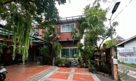 ขายที่ดิน - ขายด่วน ที่ดินพร้อมสิ่งปลูกสร้าง 3 หลัง พื้นที่กว้าง 170 ตร.ว. หมู่บ้านวาสนา ซอยหทัยราษฎร์ 11 มีนบุรี