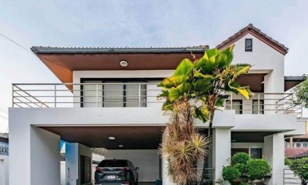 ขายบ้าน - ขายบ้านเดี่ยว 2 ชั้น 158 ตรว. ประชาราษฎร์บำเพ็ญ26 ย่านห้วยขวาง รัชดา ลาดพร้าว พร้อมเฟอร์นิเจอร์ ใกล้ MRT สุทธิสาร