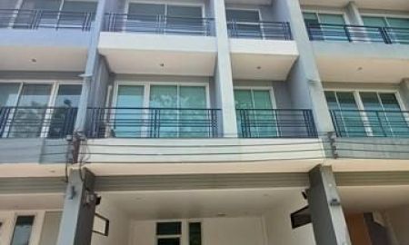 ให้เช่าอาคารพาณิชย์ / สำนักงาน - ให้เช่าทาวน์โฮม4ชั้น277ตร.ม.ใกล้แฟชั่นไอแลนส์,MRTวงแหวนรามอินทรา ย่านรามอินทรา สามารถจดทะเบียนบริษัทได้