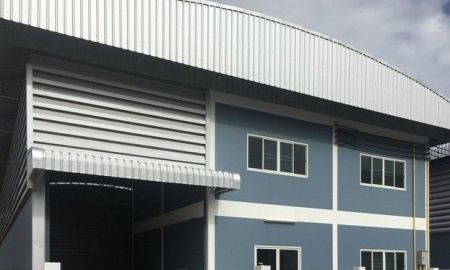 ให้เช่าโรงงาน / โกดัง - ให้เช่า โกดัง พร้อม ออฟฟิศ 2 ชั้น รวม 520 ตรม. ติดถนนเจษฏาวิถี โคกขาม อำเภอเมืองสมุทรสาคร