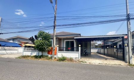 ให้เช่าบ้าน - ให้เช่าบ้านเดี่ยวชั้นเดียว ใกล้โรงเรียน บกว. บ้านฉาง 53 ตร.วา ( เลี้ยงสัตว์ได้ )