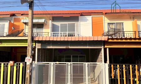 ขายทาวน์เฮาส์ - ทาวน์เฮ้าส์ 2 ชั้น หมู่บ้านชายคลอง เทพารักษ์ รีโนเวทพร้อมอยู่