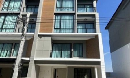 ให้เช่าอาคารพาณิชย์ / สำนักงาน - ให้เช่าHome Office ทาวน์โฮม 3.5 ชั้น โครงการ พรีเมียม เพลส พหลโยธิน รามอินทรา หลังมุม / ถนนเทพรักษ์ / แอร์ 5 เครื่อง เหมาะเป็นสำนักงาน จดบริษัทได้