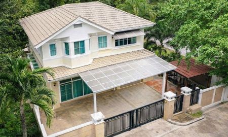 ให้เช่าบ้าน - ให้เช่าคฤหาสน์ หรู 3-4นอน สุวรรณภูมิ กิ่งแก้ว29-33 รพ.จุฬารัตน์ 9 1.6กม. นันทวัน 3 น้ำ 70 ตร.วา. 278 ตร.ม. BTS บางนา 4.9 กม.