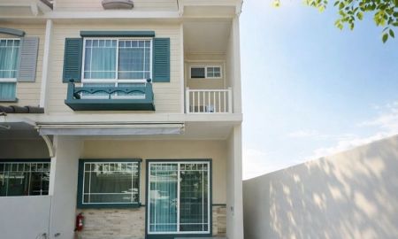 ให้เช่าทาวน์เฮาส์ - นานาชาติคอนคอร์เดียน 1.3 กม. 21 ตร.วา. เมกาบางนา 900 ม. ให้เช่าทาวน์โฮม 2 ชั้น ฟังก์ชัน 2นอน 3น้ำ บางนา กม.7