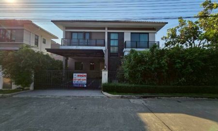 ขายบ้าน - ขายด่วน!] บ้านเดี่ยวหลังริม 54 ตรว. ติดสวน ไลฟ์ บางกอก บูเลอวาร์ด รามอินทรา ทำเลต้นโครงการ ตกแต่งสวย พร้อมอยู่ ใกล้ Fashion Island และรถไฟฟ้าสายสีชมพู