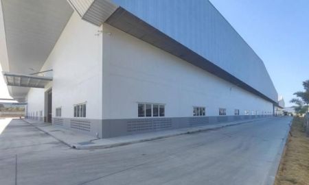 ให้เช่าโรงงาน / โกดัง - ให้เช่าโรงงาน โกดัง พื้นที่โกดัง 4,608 ตารางเมตร ที่ดินสีม่วง ในพื้นที่นิคมอมตะซิตี้ ระยอง