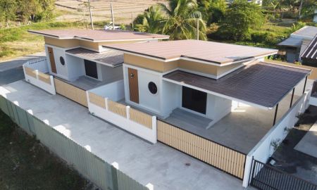 ขายบ้าน - ขายบ้านพร้อมที่ดิน 40 ตร.ว. บ้านสวย บริการยื่นสินเชื่อให้ฟรี