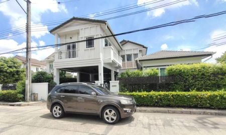 ขายบ้าน - ขายบ้านเดี่ยว 2ชั้น 95.8วา พื้นที่ใช้สอย 450ตร.ม 6ห้องนอน 5ห้องน้ำ เฟอร์บางส่วน ถนนกรุงเทพกรีฑา-ศรีนครินทร์ ราคาเช่า 80,000 บ/ด