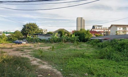 ขายที่ดิน - ขายที่ดินทำเลดีเนินพระถมแล้ว 1 ไร่ ติดถนนซ.หมู่บ้านโมเดิร์นซิตี้ ใกล้ห้างแหลมทอง900เมตร เมืองระยอง