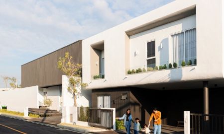 ขายอาคารพาณิชย์ / สำนักงาน - บ้านเดี่ยวเชียงใหม่ โครงการ HOLM 2 ใกล้เซ็นทรัลเฟสติวัล 4 ห้องนอน