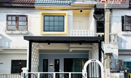 ขายทาวน์เฮาส์ - หมู่บ้านสินทอง ร่มเกล้า 28 เส้นเมน มีหน้าต่างครัวหลังบ้านโล่ง หน้าบ้านไม่ชนใคร ตกแต่งครบ พร้อมอยู่