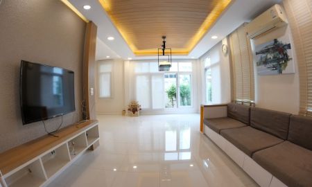 ขาย-ให้เช่าบ้าน - ขายบ้านเดี่ยว 2 ชั้น รสา สแปนิช คอร์ทยาร์ด เกษตร-นวมินทร์