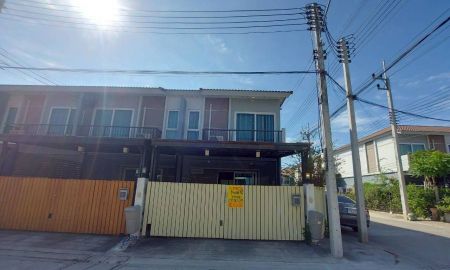 ขายทาวน์เฮาส์ - ขายบ้าน 2 ชั้น หลังมุม หมู่บ้านศุภาลัยเบลล่า ลำลูกกา คลอง 6 ใกล้ตลาดมารวย