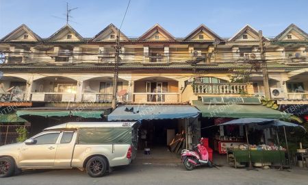 ขายทาวน์เฮาส์ - ทาวน์โฮม 3 ชั้น บัวทองธานี บางบัวทอง ซอย 14-15 ทำเลดีติดตลาด