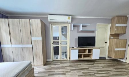 ให้เช่าคอนโด - For Rent : ลุมพินี เพลส พระราม 4-สาทร หลังตึกลุมพินี ทาวเวอร์ พระราม 4 ค่าเช่าเพียง 12,000 บาท พร้อมอยู่ มีเครื่องซักผ้า