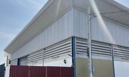 ให้เช่าโรงงาน / โกดัง - ให้เช่าโกดัง ตำบลคลองขวาง ไทรน้อย 120 ตรว. 330 ตรม. ประตูไฟฟ้า อาคาร 2 ชั้น ด้านหลัง ไฟฟ้า 3 เฟส