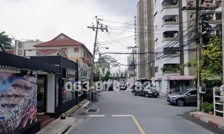 ขายที่ดิน - ขายที่ดิน พร้อมอาคาร ซอยศูนย์วิจัย แขวงบางกะปิ เขตห้วยขวาง กว้าง ~16 เมตร ลึก ~26 เมตร เนื้อที่ ~100 ตารางวา