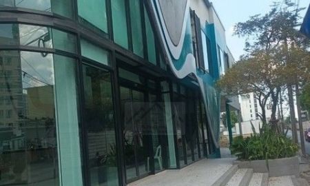 ให้เช่าอาคารพาณิชย์ / สำนักงาน - ให้เช่าตึกใหม่ 2 ชั้น 300 ตรม พหลโยธิน34 ย่าน ม.เกษตร ติดถนนเมนหลัก เหมาะทำออฟฟิศ, สำนักงาน, คลินิคความงาม ปากซอยมี BTS เสนานิคม