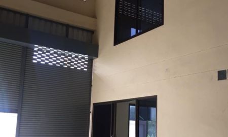 ให้เช่าโรงงาน / โกดัง - โกดังให้เช่า/โรงงานให้เช่า พื้นที่ใช้สอย 350 ตร.ม. ต.คลองข่อย อ.ปากเกร็ด จ.นนทบุรี