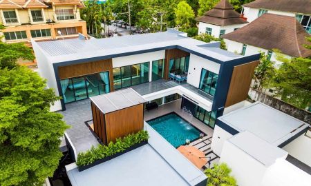 ขาย-ให้เช่าบ้าน - บ้านหรูสร้างใหม่ สไตล์โมเดิร์น พร้อมขาย / ให้เช่า (ทำรายวันได้) 7 ห้องนอน นาจอมเทียน