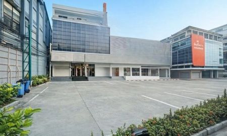 ให้เช่าอาคารพาณิชย์ / สำนักงาน - BIG C สำโรง2 490ม. 5 นอน BTS สำโรง 200 ม. อาคารพาณิชย์ให้เช่า 6 ชั้น รีโนเวทใหม่ ฟังก์ชันครบ 5 น้ำ ใกล้ตลาดสำโรง 22 ตร.ว. 365 ตร.ม.