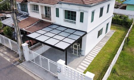 ให้เช่าบ้าน - ม.กรุงเทพ 900 ม. เครื่องซักผ้า ฟิวเจอร์พาร์ค รังสิต 2.75กม. ให้เช่าบ้าน หลังมุม 2ชั้น 2นอน 2 น้ำ28 ตร.วา. พร้อมเฟอร์ฯ ตลาดไท 3 กม.