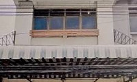 ขายอาคารพาณิชย์ / สำนักงาน - ขายอาคารพาณิชย์ 4.5 ชั้น พร้อมอยู่ ใกล้ MRT สุทธิสาร เพียง 600 ม.