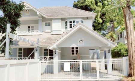 ขายบ้าน - บ้านสวยรีโนเวทใหม่!! หมู่บ้าน ณ บุรี หลังมุม