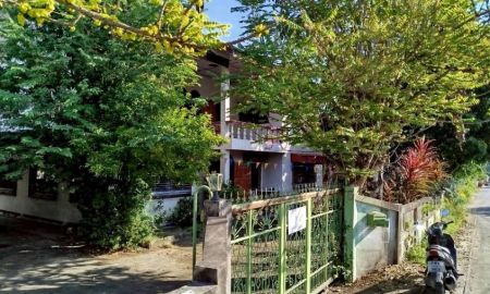 ขายบ้าน - ขายบ้านเดี่ยวสองชั้น 136ตรว. ใกล้ตลาดสดฮอด วงเวียนหอนาฬิกา อยู่หลังโรงเรียน