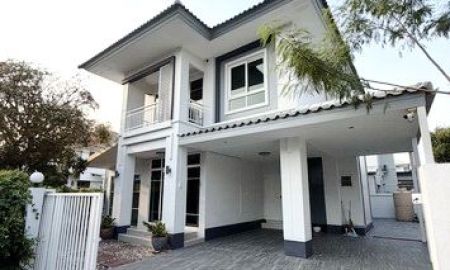 ให้เช่าบ้าน - ให้เช่า] หมู่บ้าน เสนาวิลล์ คู้บอน 27 / 3 ห้องนอน 3 ห้องน้ำ / 54 ตรว. 170 ตรม. **30,000**