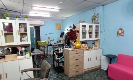 ขายอาคารพาณิชย์ / สำนักงาน - ขายอาคารพาณิชย์ 3.5 ชั้น พุทธมณฑลสาย2 ซอยเพชรเกษม92/1 ใกล้เดอะมอลล์บางแค