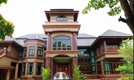 ขายที่ดิน - ขายคฤหาสน์หรู ในตัวเมืองศรีราชา จังหวัดชลบุรี