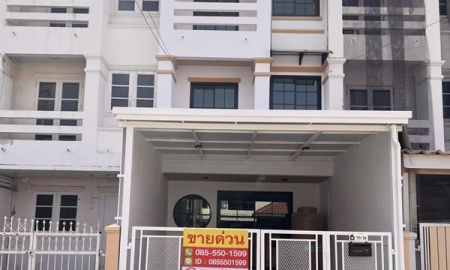 ขายทาวน์เฮาส์ - ทำเลใกล้ตลาดนานาเจริญ ขายทาวน์เฮ้าส์ 3 ชั้น หมู่บ้านธนพร ลำลูกกา 11 เนื้อที่ 16 ตร.วา มี 4 ห้องนอน 3 ห้องน้ำ รีโนเวทใหม่ ราคา 1,950,000 บาท