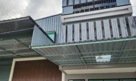 ให้เช่าอาคารพาณิชย์ / สำนักงาน - ให้เช่าอาคาร 3 ชั้น พร้อมคลังสินค้า พื้นที่รวมกว่า 700 ตารางเมตร ย่านลำลูกกาคลอง 4