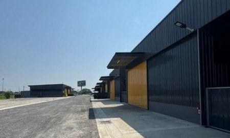 ให้เช่าโรงงาน / โกดัง - ให้เช่าโกดัง พื้นที่ทั้งหมด 400 ตรม ซอย วงศกร 1 แขวงสามวาตะวันตก รถคอนเทนเนอร์เข้าออกสบาย