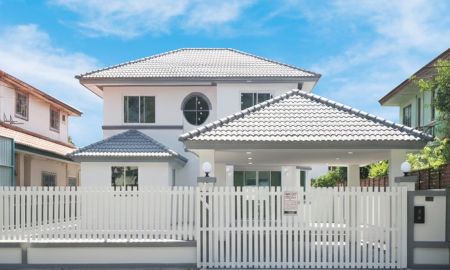 ขายบ้าน - บ้านเดี่ยว 2 ชั้น รีโนเวทใหม่ พร้อมอยู่ ม.ชัยพฤกษ์ บุศรินทร์ ลำลูกกา 11 เสมาฟ้าคราม (ถนนเมน ต้นโครงการ)