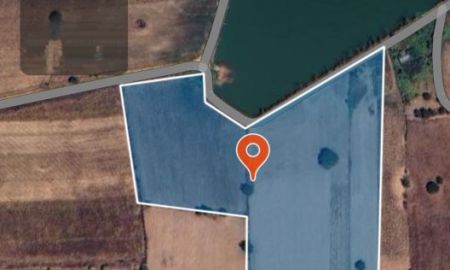 ขายที่ดิน - ที่ดินอำเภอขามทะเลสอจังหวัดนครราชสีมา ติดถนนวงแหวนรอบเมือง ทร.290 ขนาดที่ดิน 31-2-98ไร่ หน้ากว้างติดถนน 135ม.