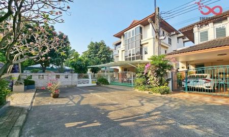 ขายบ้าน - ขายบ้านเดี่ยว3 ชั้น 62 ตร.ว. เอกสิน 2 นาคนิวาส 48 ประดิษฐ์มนูธรรม หลังริม