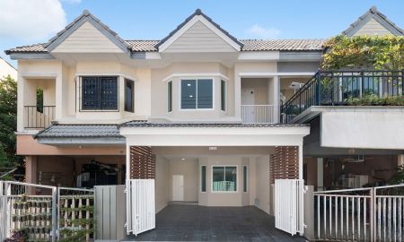 ขายทาวน์เฮาส์ - ทาวน์โฮม 2 ชั้น รีโนเวทใหม่ หมู่บ้านพิมลกาญจน์ แจ้งวัฒนะ เลียบคลองประปา-ใกล้เมืองทองธานี