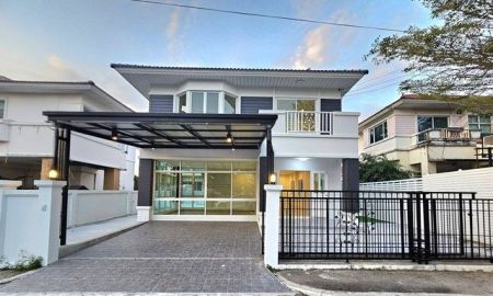 ขายบ้าน - มณีรินทร์ เลคแอนด์พาร์ค ราชพฤกษ์ หน้าบ้านไม่ชนใคร