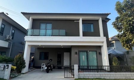 ให้เช่าบ้าน - ให้เช่า] หมู่บ้าน เซนโทร บางใหญ่ / 4 ห้องนอน 5 ห้องน้ำ / 52 ตรว. 200 ตรม. **32,000**