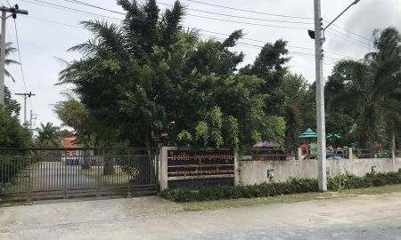 ขายที่ดิน - ขายที่ดินพร้อมสิ่งปลูกสร้าง สวยทำเลดี อำเภอเมือง จังหวัดนครศรีธรรมราช