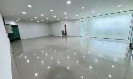 ให้เช่าอาคารพาณิชย์ / สำนักงาน - ให้เช่าพื้นที่สำนักงาน ย่านพระราม3 เดินถึงโลตัส ฝั่งตรงข้ามเซ็นทรัล ใกล้จุดขึ้นลงทางด่วนสาธุฯ