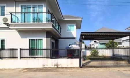 ให้เช่าบ้าน - บ้านเดี่ยว (รับสัตว์เลี้ยง) บรรยากาศดี มีสนามหญ้ากว้าง หลังตลาดค้าเจริญ เดินทางสะดวก