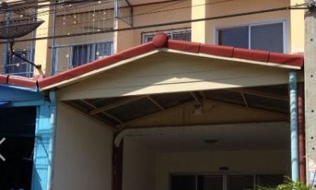 ให้เช่าทาวน์เฮาส์ - ให้เช่าทาวน์เฮ้าส์ 2 ชั้น เคซี คู่สร้าง วิลล่า ถ.ประชาอุทิศคู่สร้าง