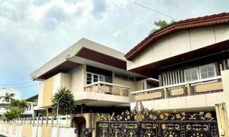 ขายบ้าน - ขายบ้าน เเละ ที่ดิน ซอยอินทามระ1 ที่ดิน 148 ตารางวา